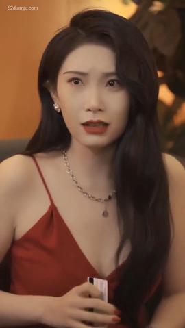 奔现当天，室友阻止我和网恋对象见面